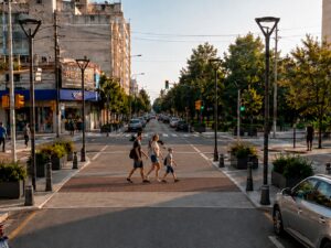 "Con este plan, proyectamos la ciudad que queremos: una ciudad que integra, participa y se prepara para el futuro."
